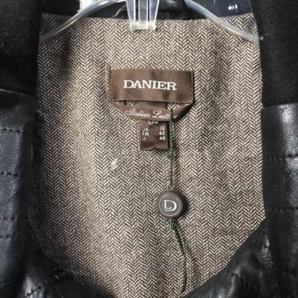 Danier Leather NEW Long Jacket Coat Wool Lined Pockets Zipper Snap Closure Tag L - Picture 8 of 16